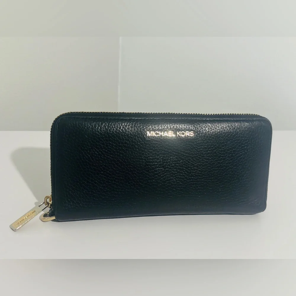 Michael Kors‎ Black Jet Set Travel Continental Wallet